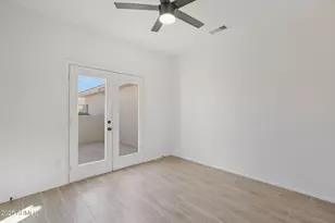 22408 N Las Vegas Dr, Sun City West, AZ 85375 - Photo 16