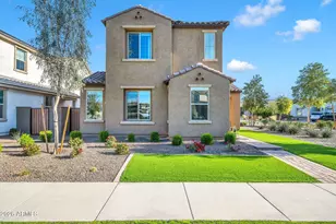 2042 W Lariat Ln, Phoenix, AZ 85085 - Photo 2