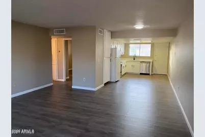 3352 W Harmont Drive #3, Phoenix, AZ 85051 - Photo 6