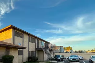 3352 W Harmont Dr, Phoenix, AZ 85051 - Photo 8