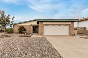 5034 W Harmont Dr, Glendale, AZ 85302 - Photo 2