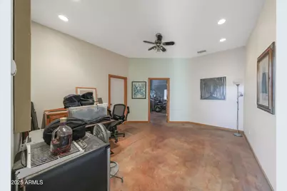 2718 E Campo Bello Drive, Phoenix, AZ 85032 - Photo 30