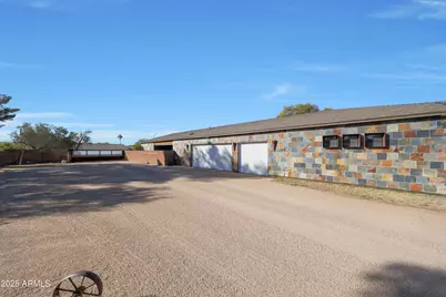 2718 E Campo Bello Drive, Phoenix, AZ 85032 - Photo 40