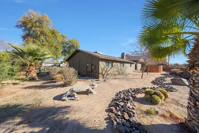 2718 E Campo Bello Drive, Phoenix, AZ 85032 - Photo 38