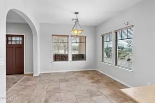 832 E Maddock Rd, Phoenix, AZ 85086 - Photo 8