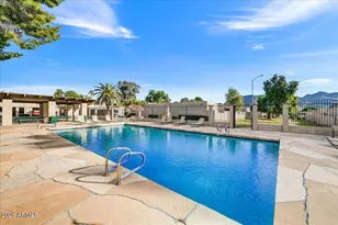 925 E Cochise Dr, Phoenix, AZ 85020 - Photo 32