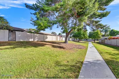 925 E Cochise Drive, Phoenix, AZ 85020 - Photo 26