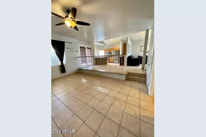 3705 E Topeka Drive, Phoenix, AZ 85050 - Photo 6