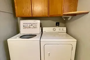 3705 E Topeka Dr, Phoenix, AZ 85050 - Photo 20