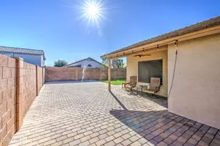 15873 W Moreland St, Goodyear, AZ 85338 - Photo 4