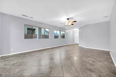 17021 W Halifax Lane, Surprise, AZ 85374 - Photo 4