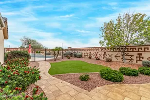 333 W Ridgeview Trail, Casa Grande, AZ 85122 - Photo 2