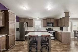 10121 S 353rd Ave, Arlington, AZ 85322 - Photo 4