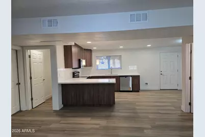 2242 E Nancy Lane, Phoenix, AZ 85042 - Photo 4