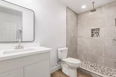 2242 E Nancy Lane, Phoenix, AZ 85042 - Photo 12