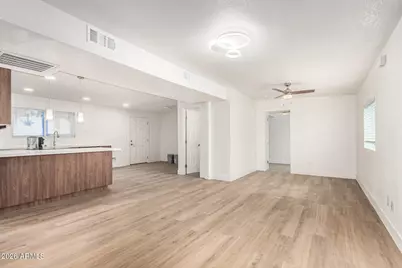 2242 E Nancy Lane, Phoenix, AZ 85042 - Photo 2