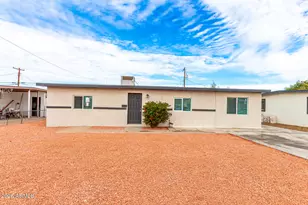 2242 E Nancy Ln, Phoenix, AZ 85042 - Photo 1