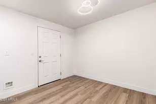 2242 E Nancy Ln, Phoenix, AZ 85042 - Photo 20