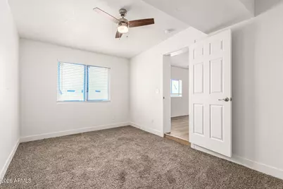 2242 E Nancy Lane, Phoenix, AZ 85042 - Photo 10