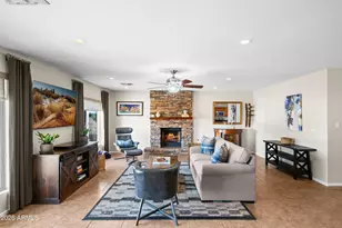 8249 E Hubbell St, Scottsdale, AZ 85257 - Photo 10