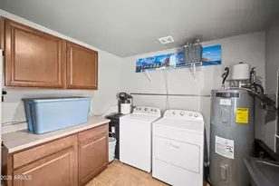 8249 E Hubbell St, Scottsdale, AZ 85257 - Photo 16