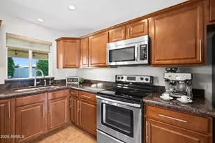 8249 E Hubbell St, Scottsdale, AZ 85257 - Photo 12