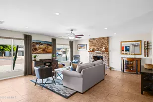 8249 E Hubbell St, Scottsdale, AZ 85257 - Photo 2