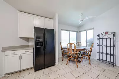 8521 W Mauna Loa Lane, Peoria, AZ 85381 - Photo 8