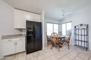 8521 W Mauna Loa Ln, Peoria, AZ 85381 - Photo 8