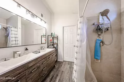 8521 W Mauna Loa Lane, Peoria, AZ 85381 - Photo 16