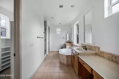 2923 N 48th Place, Phoenix, AZ 85018 - Photo 24