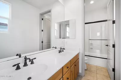 2923 N 48th Place, Phoenix, AZ 85018 - Photo 30