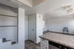 820 W University Dr, Tempe, AZ 85281 - Photo 10