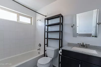 820 W University Drive #13, Tempe, AZ 85281 - Photo 24