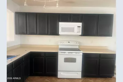 568 W Viola Street, Casa Grande, AZ 85122 - Photo 2