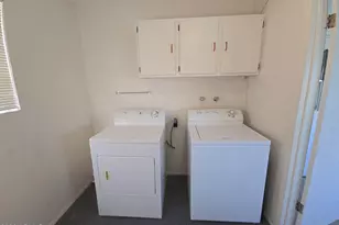 10856 W Abbott Ave, Sun City, AZ 85351 - Photo 14