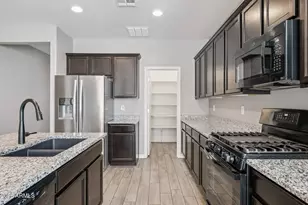 1924 S 82nd Cir, Mesa, AZ 85209 - Photo 6