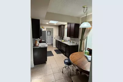 10914 W Willowbrook Drive, Sun City, AZ 85373 - Photo 4