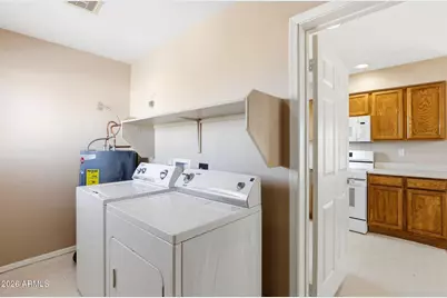 16637 E Almont Drive #Apt 3, Fountain Hills, AZ 85268 - Photo 12