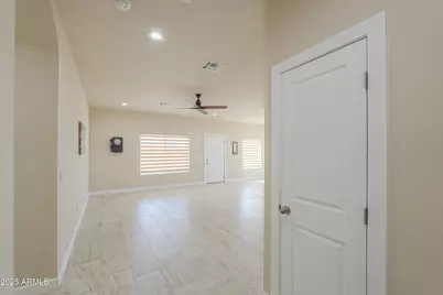 158 N Pettoshas Drive, Maricopa, AZ 85139 - Photo 8