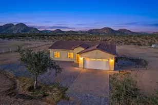 158 N Pettoshas Dr, Maricopa, AZ 85139 - Photo 8