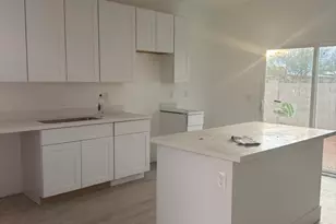 956 N 4th St, Coolidge, AZ 85128 - Photo 4