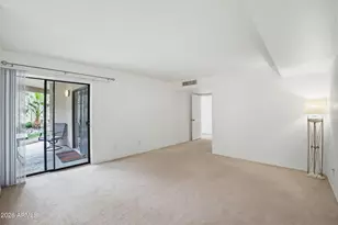 9445 N 94th Pl, Scottsdale, AZ 85258 - Photo 10