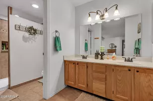 9445 N 94th Pl, Scottsdale, AZ 85258 - Photo 18