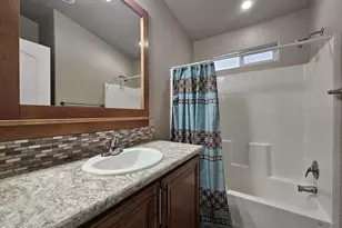 650 N Hawes Rd, Mesa, AZ 85207 - Photo 22