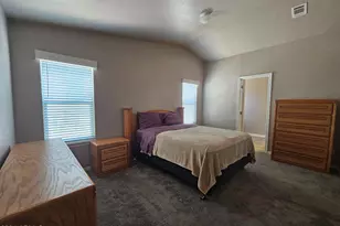 650 N Hawes Rd, Mesa, AZ 85207 - Photo 28