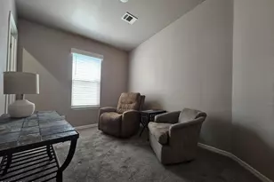 650 N Hawes Rd, Mesa, AZ 85207 - Photo 20