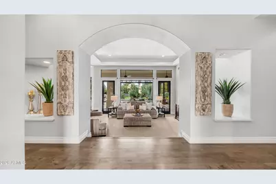 2731 E Capricorn Place, Chandler, AZ 85249 - Photo 36