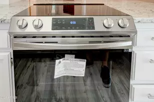 2215 W Augusta Ave, Phoenix, AZ 85021 - Photo 30