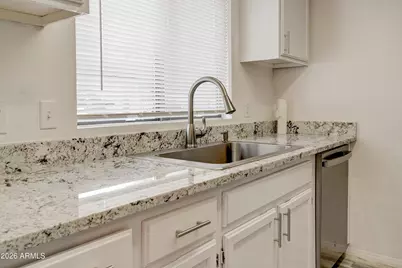 2215 W Augusta Avenue #102, Phoenix, AZ 85021 - Photo 28